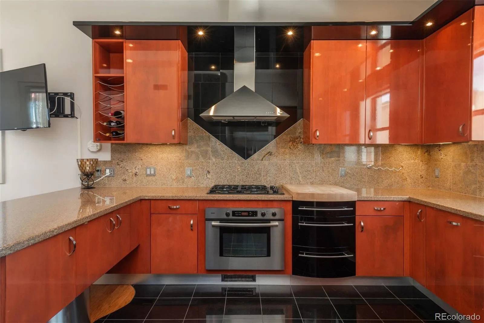 04212026123136 1600 8