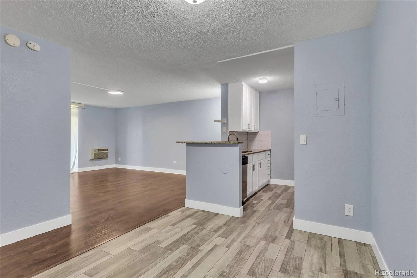 2281 S Vaughn Way #104A Aurora CO 80014 | MLS #REC7694955 08132026070517 1600 2