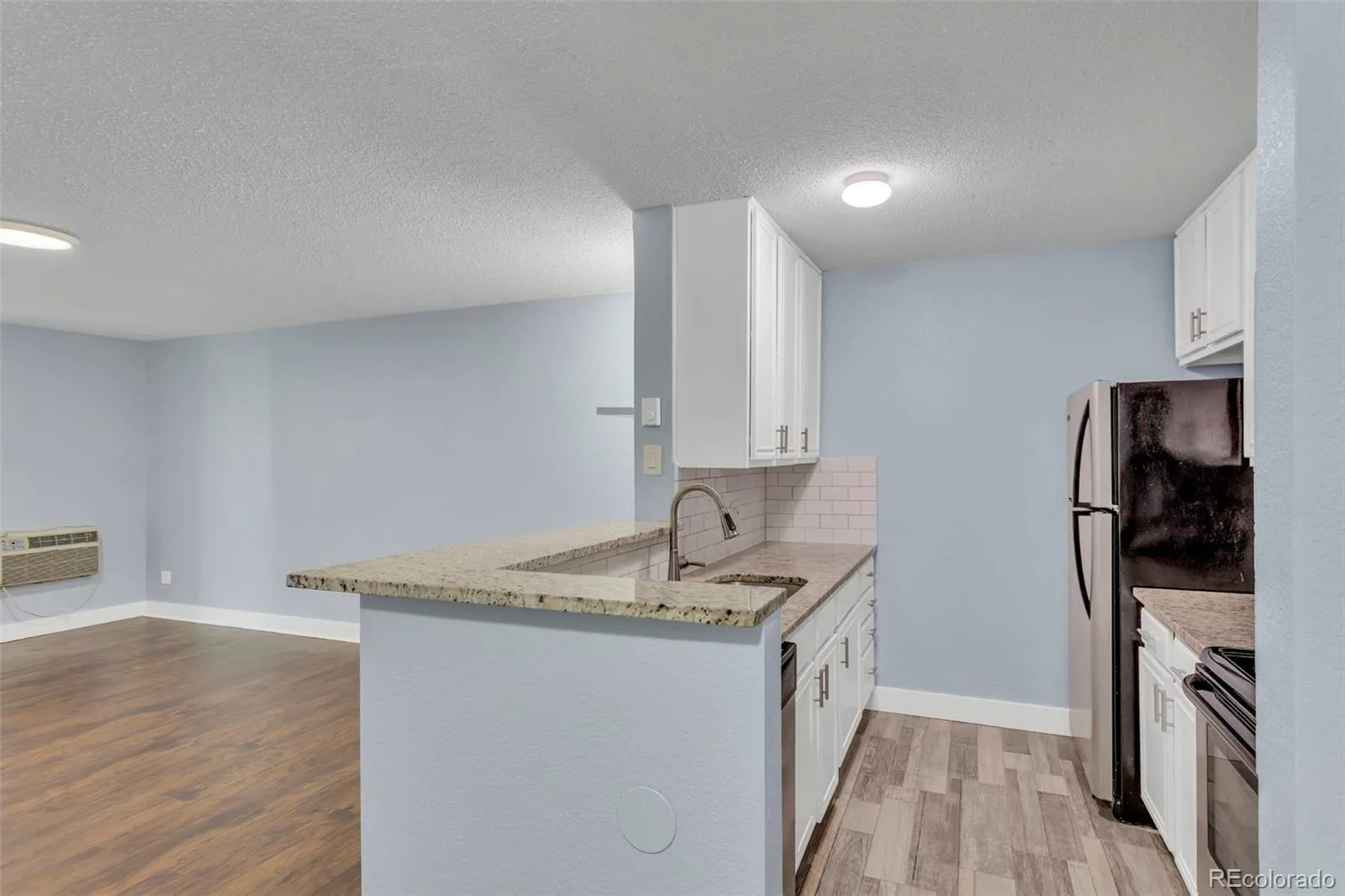 2281 S Vaughn Way #104A Aurora CO 80014 | MLS #REC7694955 08132026070517 1600 7