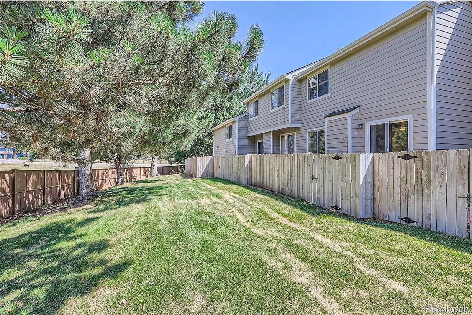 1127 S Ventura Circle #D Aurora CO 80017 | MLS #REC7695284 08202026154444 1600 15