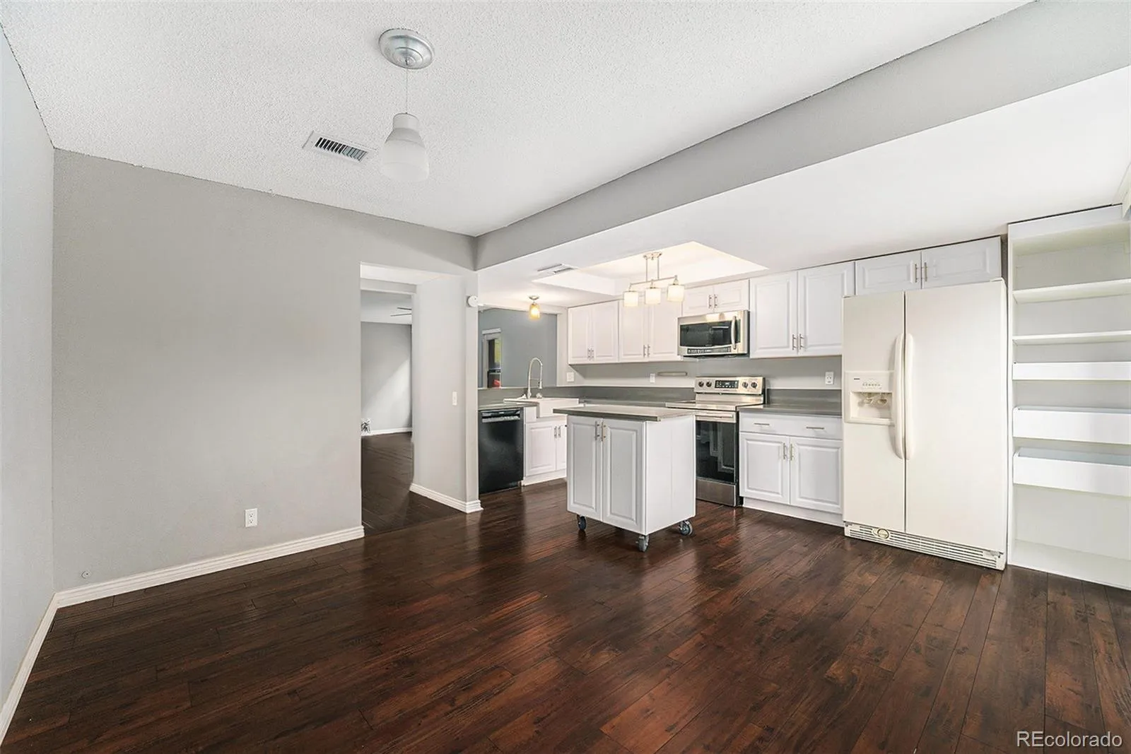 1273 S Crystal Way Aurora CO 80012 | MLS #REC7695704 05122026012049 1600 4