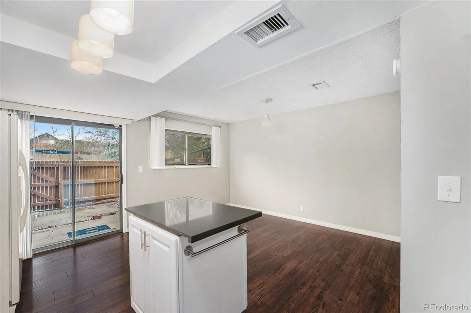 1273 S Crystal Way Aurora CO 80012 | MLS #REC7695704 05122026012049 1600 6