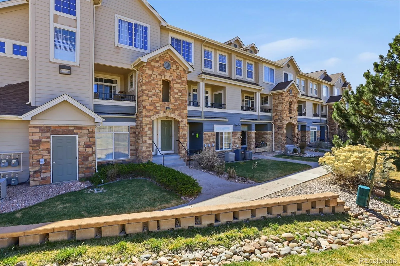 488 Black Feather Loop #219 Castle Rock CO 80104 | MLS #REC7696249 06032026222925 1600 27