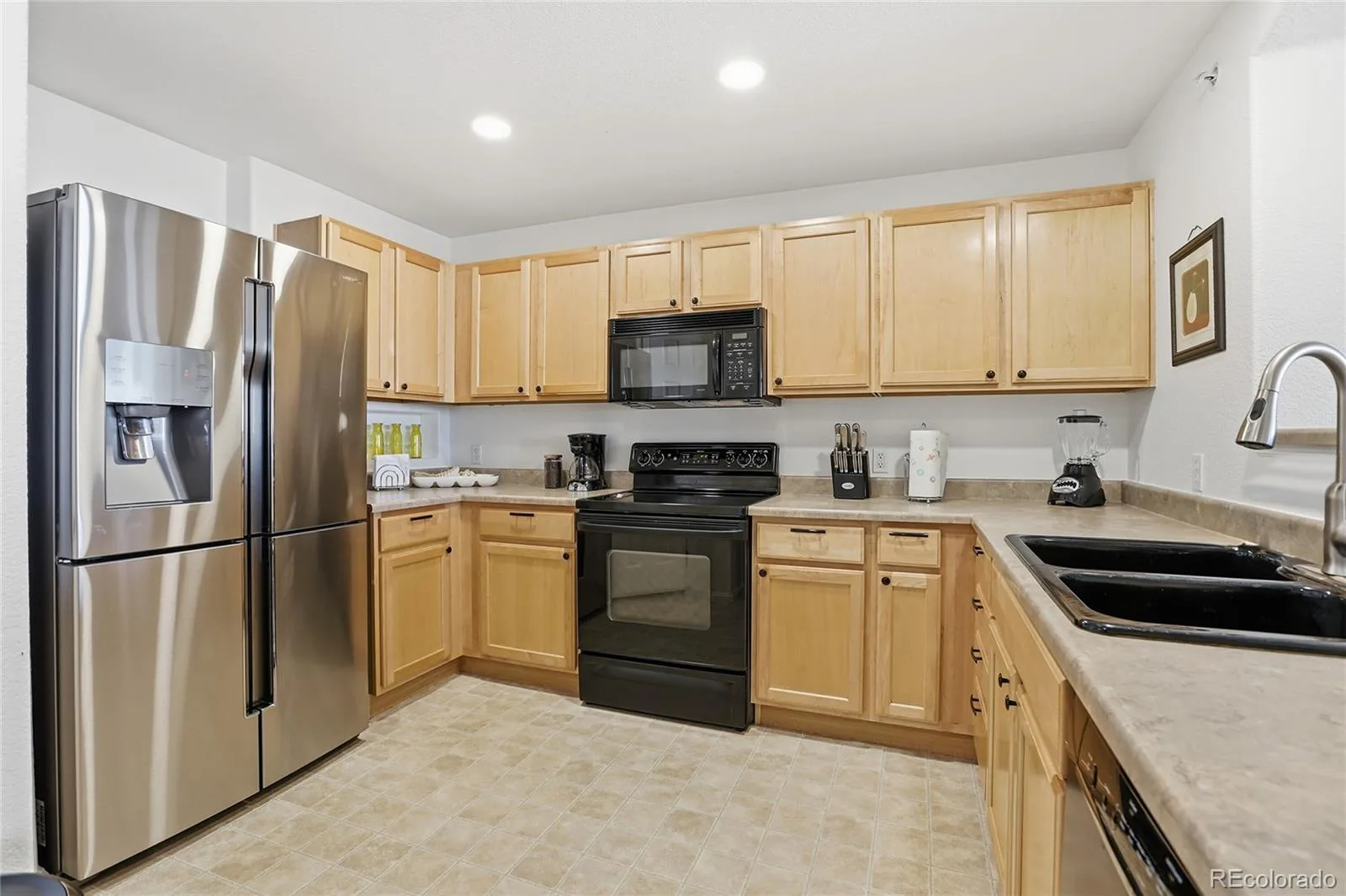 488 Black Feather Loop #219 Castle Rock CO 80104 | MLS #REC7696249 06032026222925 1600 8