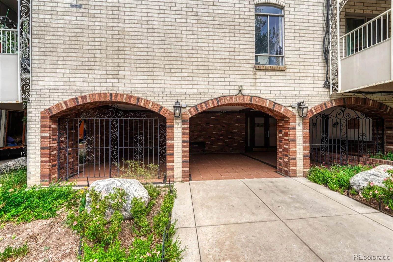 1200 N Humboldt Street #102 Denver CO 80218 MLS #REC7703482 07152026082957 1600 4