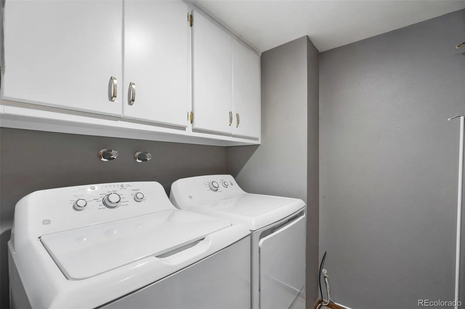 04172026004142 1600 16