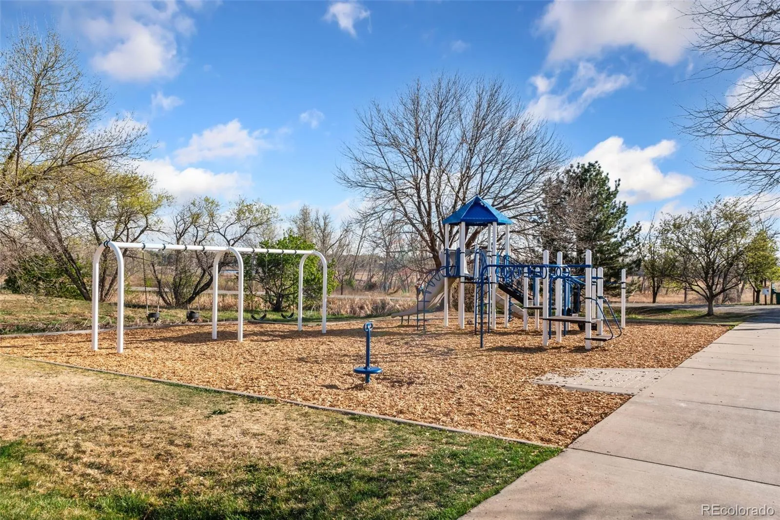 04172026004142 1600 20