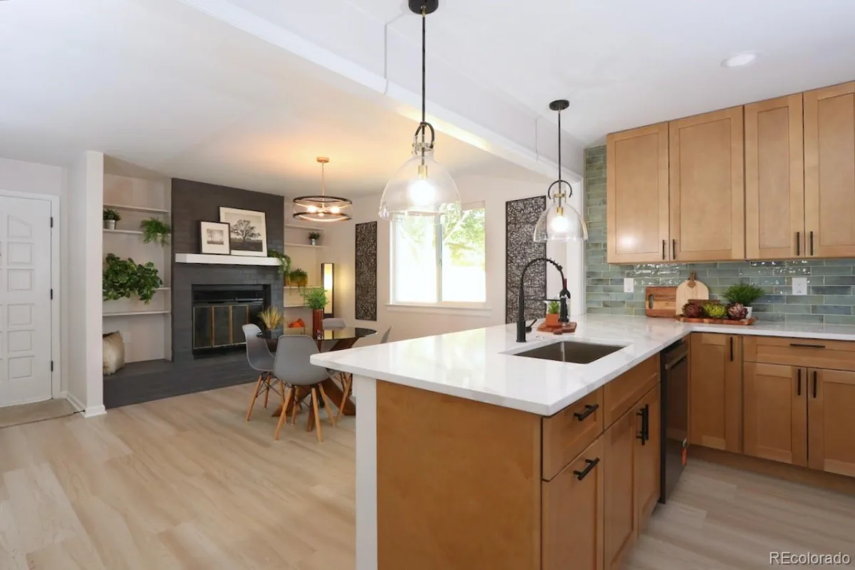 805 Perry Street Denver CO 80204 MLS #REC7704830 06132026052014 1200 12
