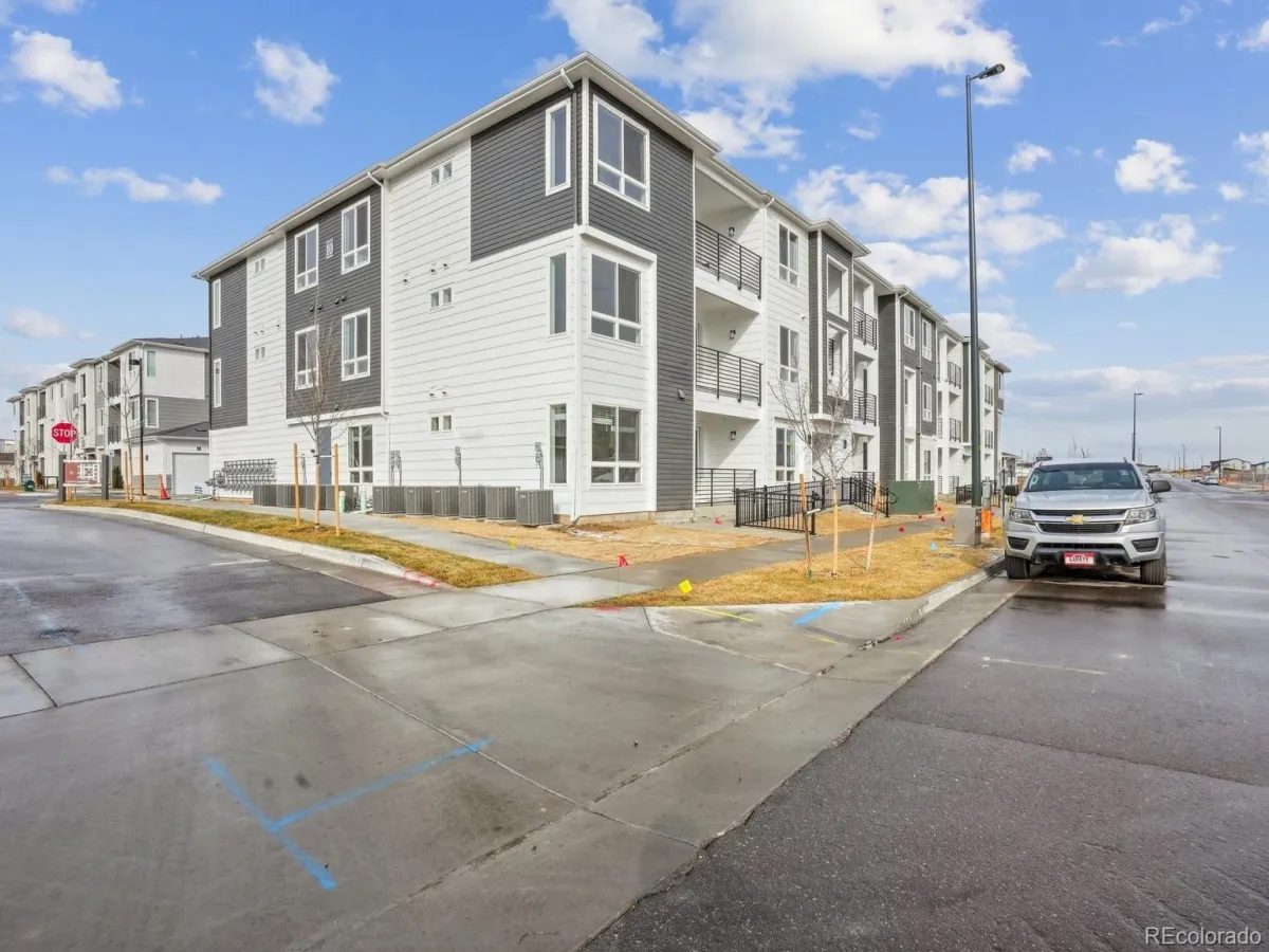 6153 N Ceylon Street #10-207 Denver CO 80249 MLS #REC7704864 05102026194738 1200 3