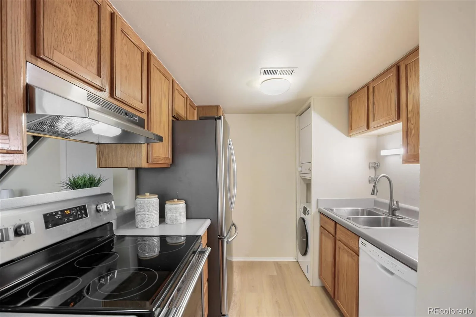 3351 S Field Street #171 Lakewood CO 80227 | MLS #REC7705242 10162026000041 1600 14