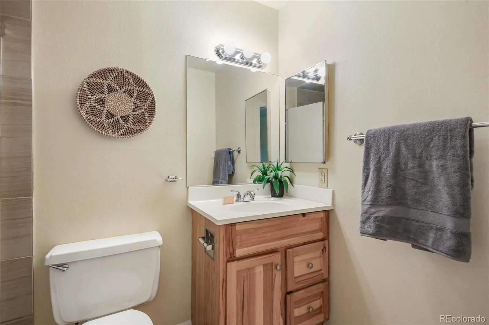 3351 S Field Street #171 Lakewood CO 80227 | MLS #REC7705242 10162026000041 1600 22