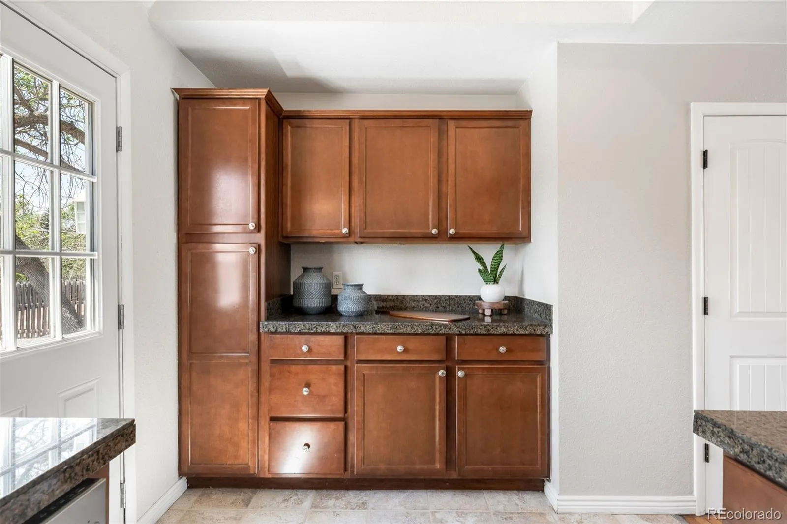 7186 W 79th Drive Arvada CO 80003 MLS #REC7705248 05012026134325 1600 14