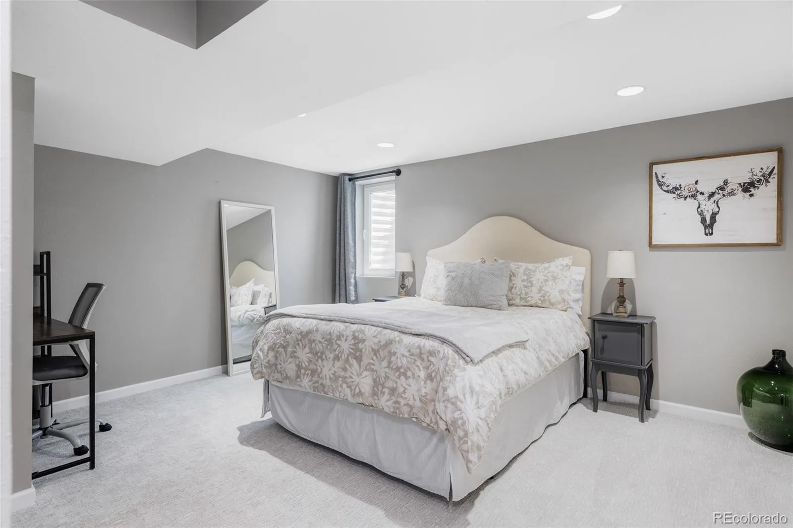 9248 W Virginia Circle Lakewood CO 80226 MLS #REC7707924 06232026002409 1600 23