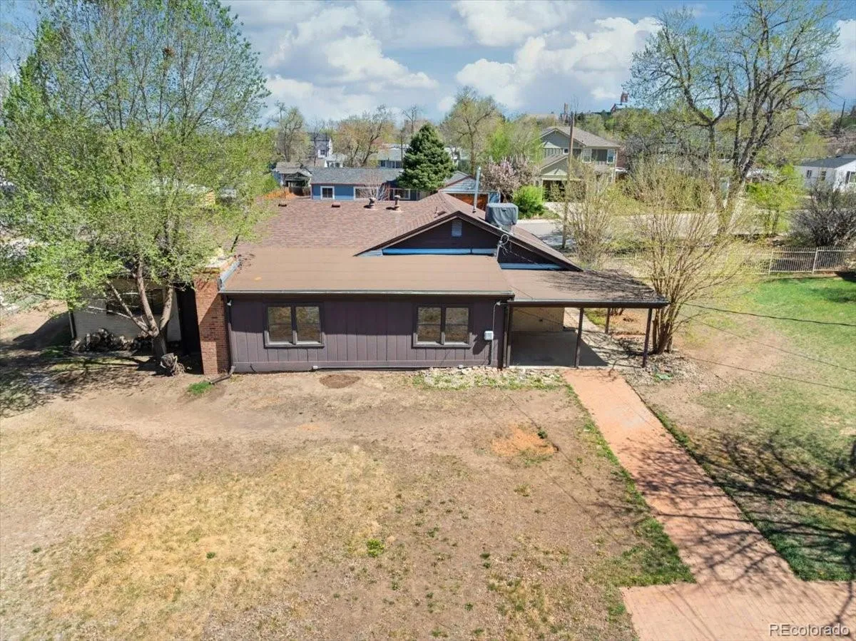 04142026010350 1200 32