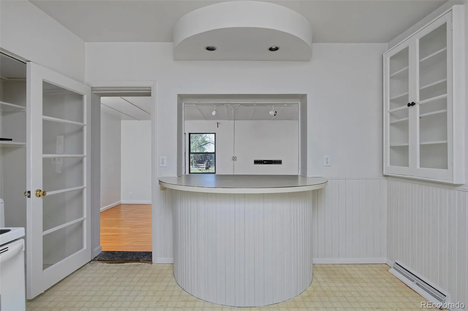 04142026010350 1600 10