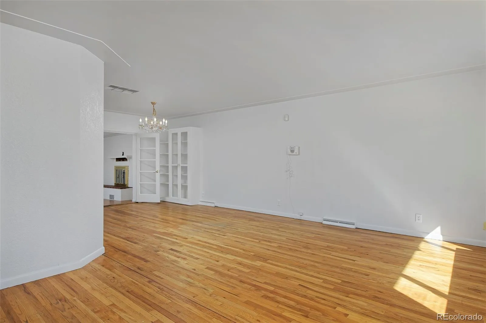 04142026010350 1600 14