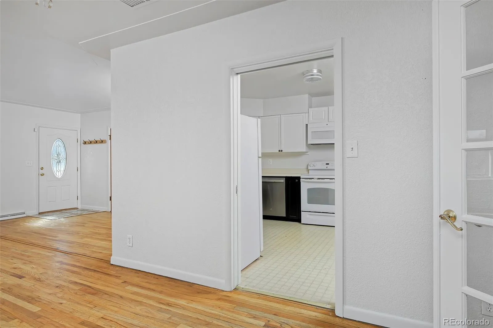 04142026010350 1600 16