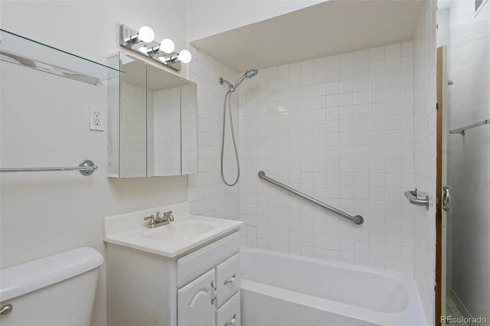 04142026010350 1600 26