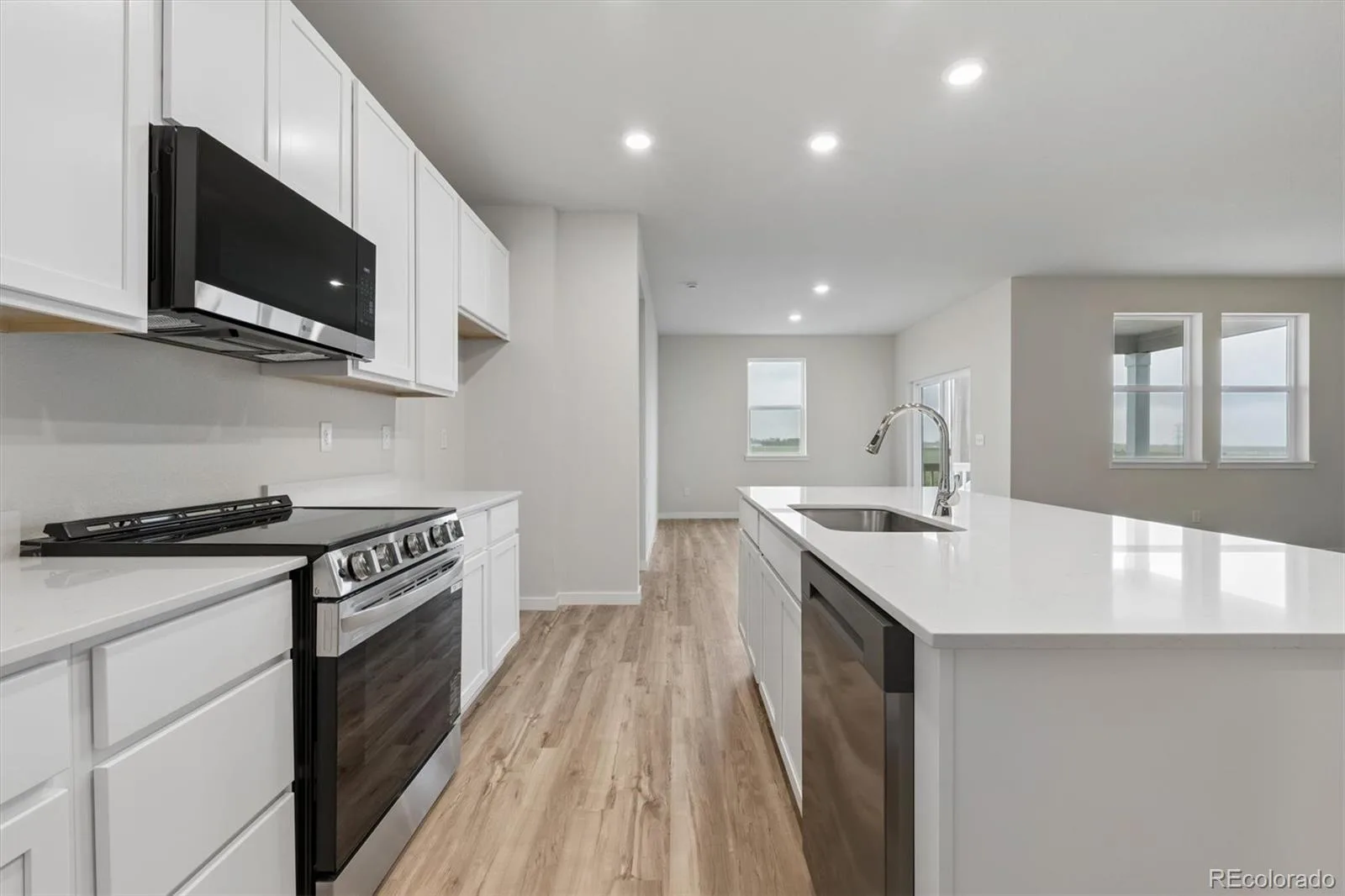 3671 Sandreed Street Dacono CO 80514 | MLS #REC7709669 08082026003206 1600 14