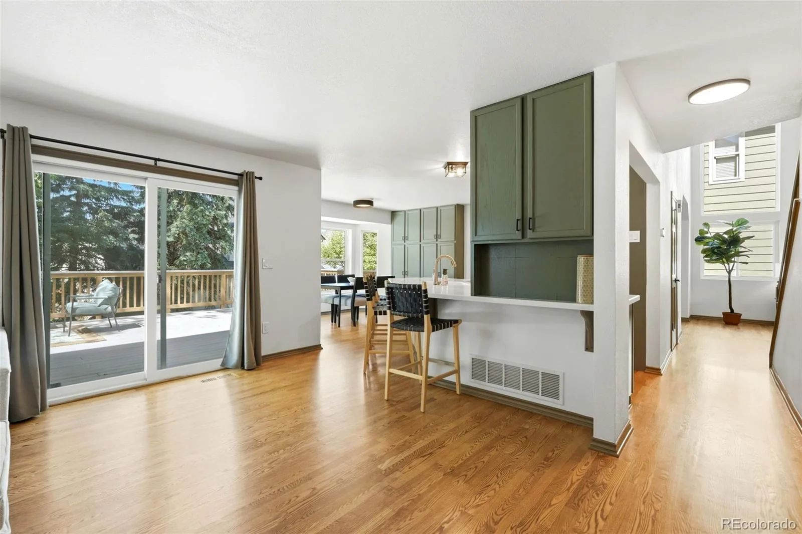 16446 E Prentice Place Centennial CO 80015 MLS #REC7709853 06172026235327 1600 20