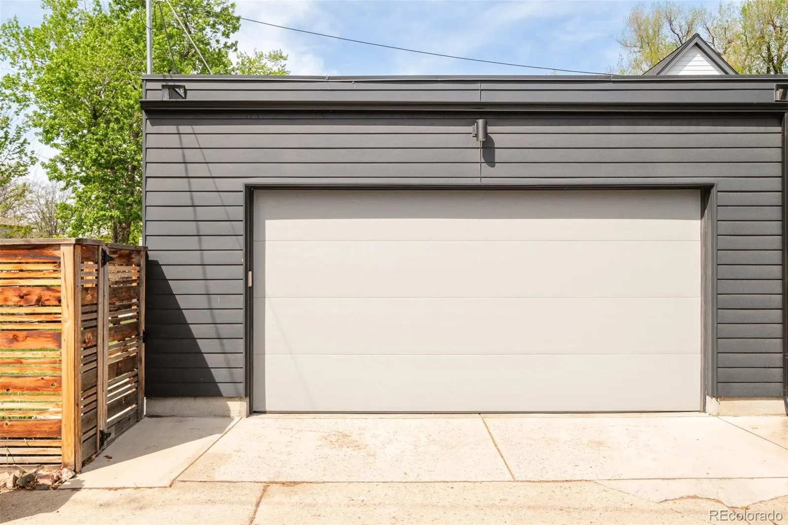 04212026183903 1600 41