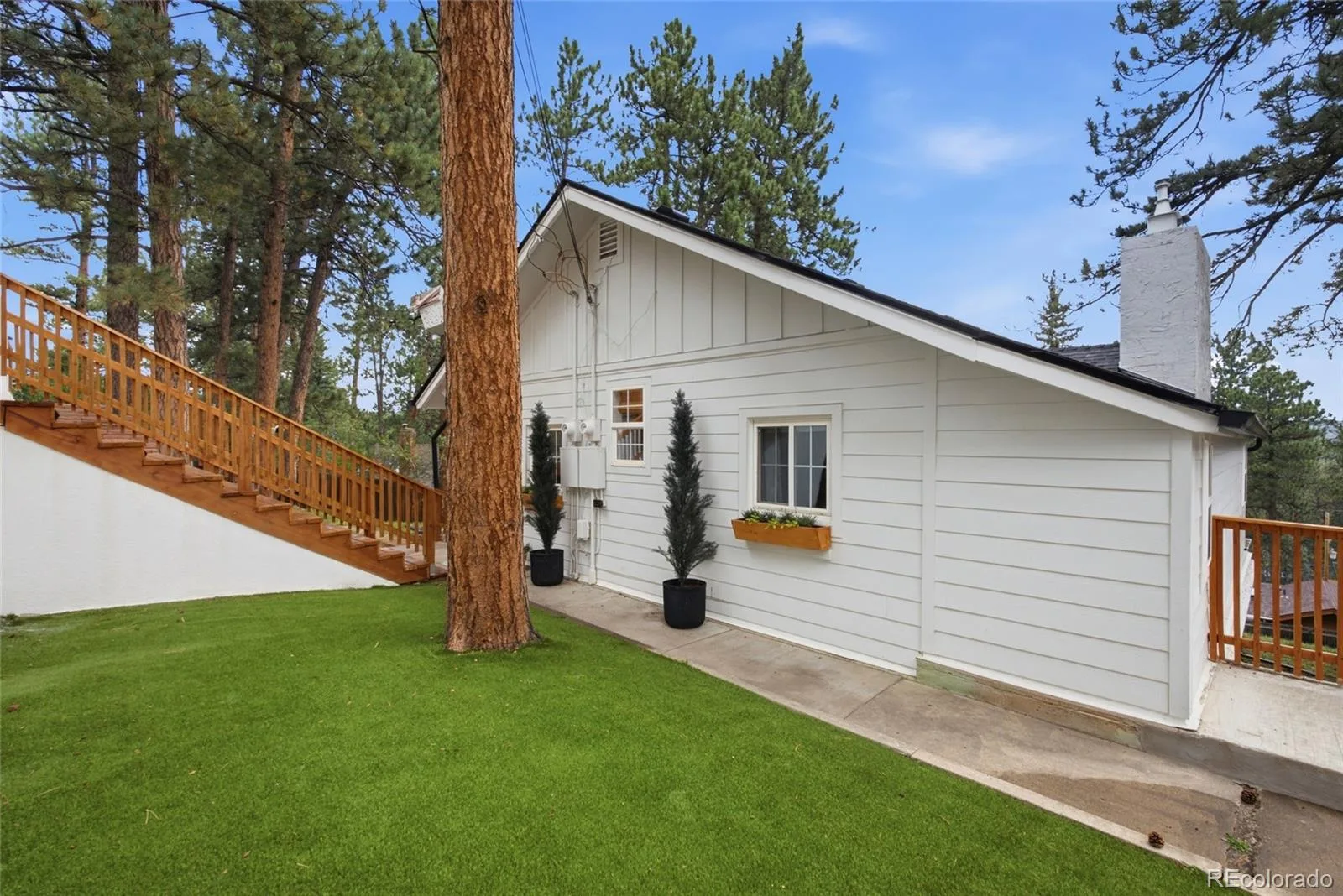 4804 S Pine Road Evergreen CO 80439 | MLS #REC2049484 08272026133654 1600 37