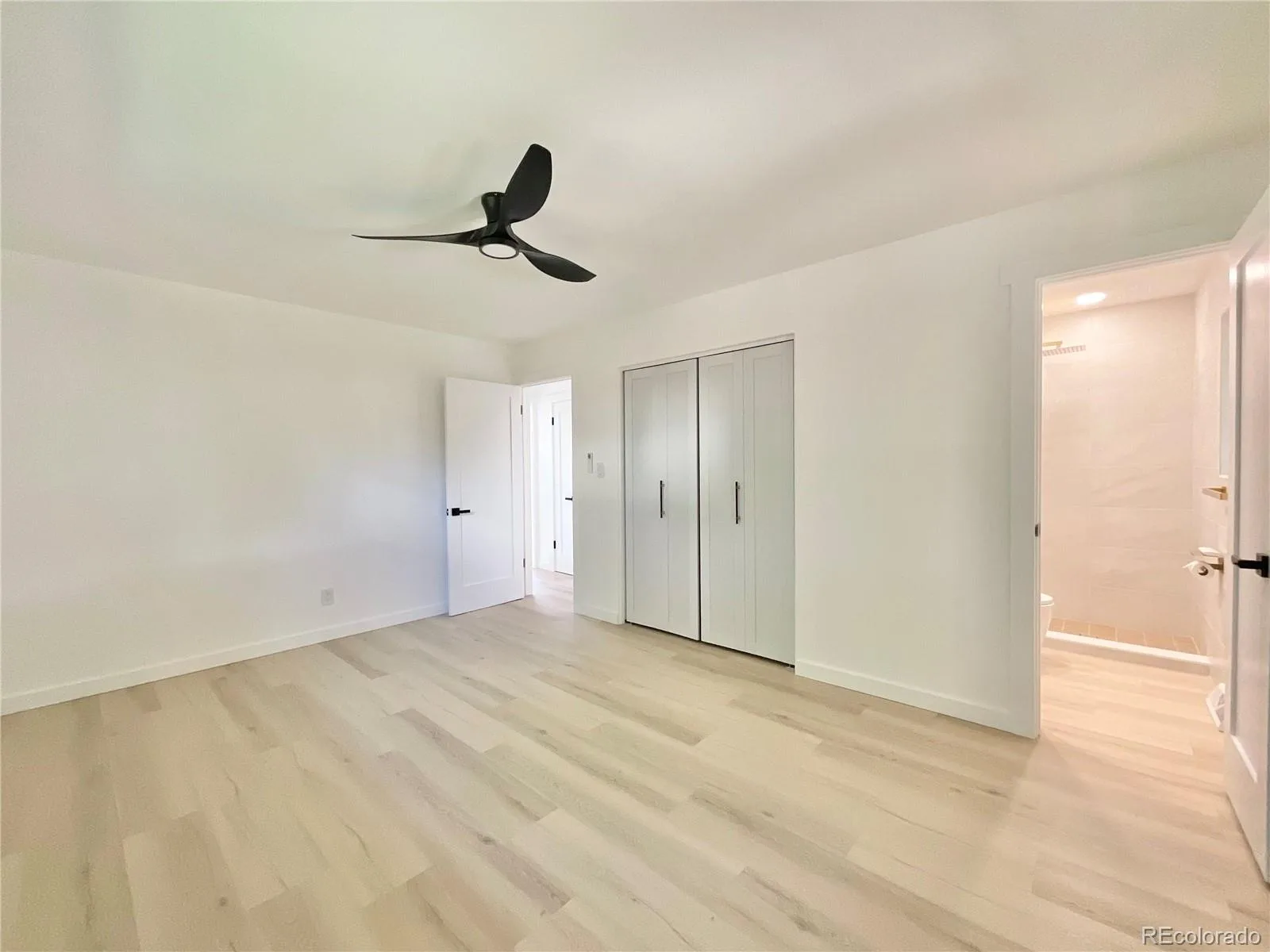 1455 S Hoyt Street Lakewood CO 80232 | MLS #REC7719355 08282026000444 1600 23