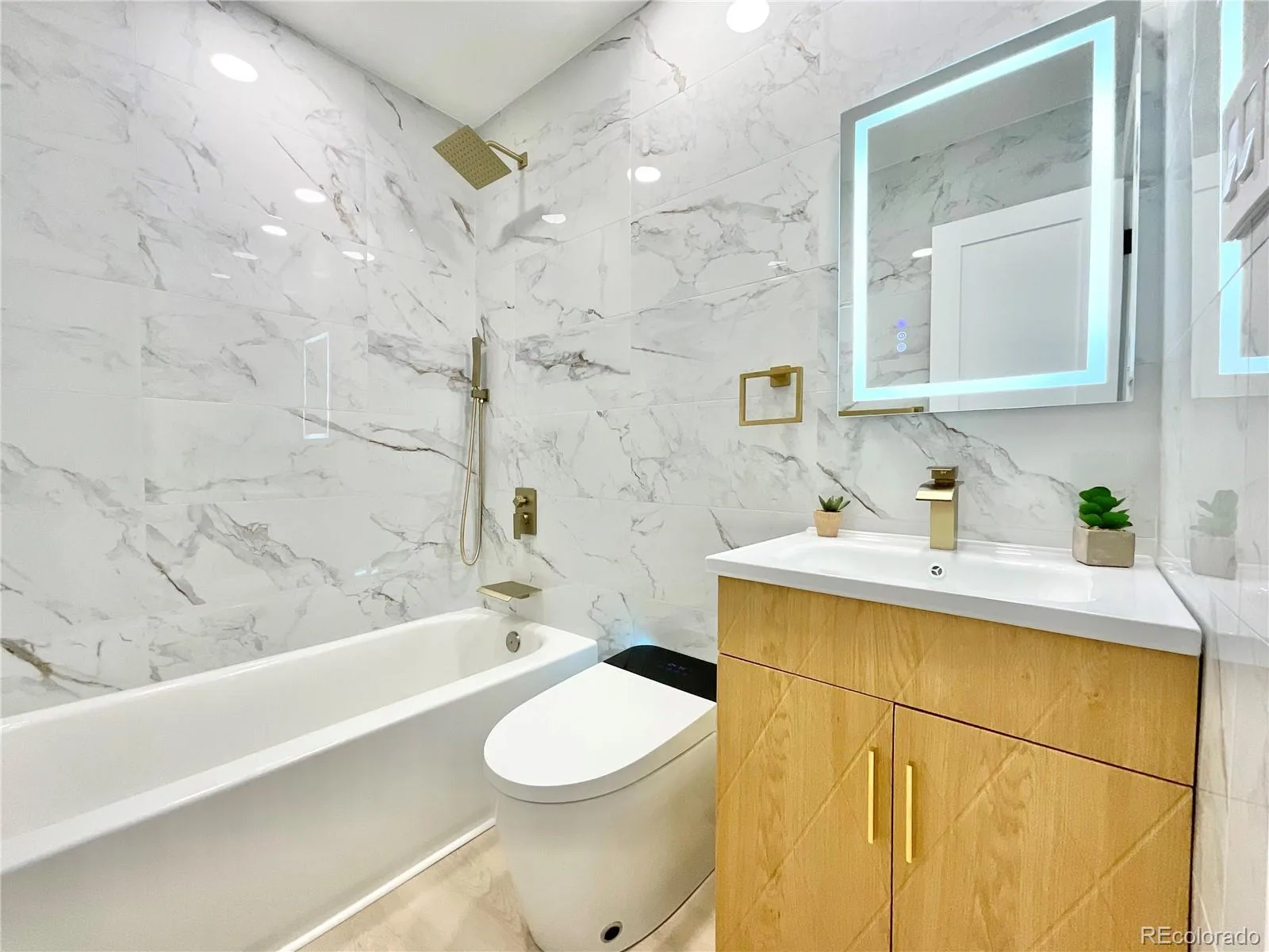 1455 S Hoyt Street Lakewood CO 80232 | MLS #REC7719355 08282026000444 1600 29