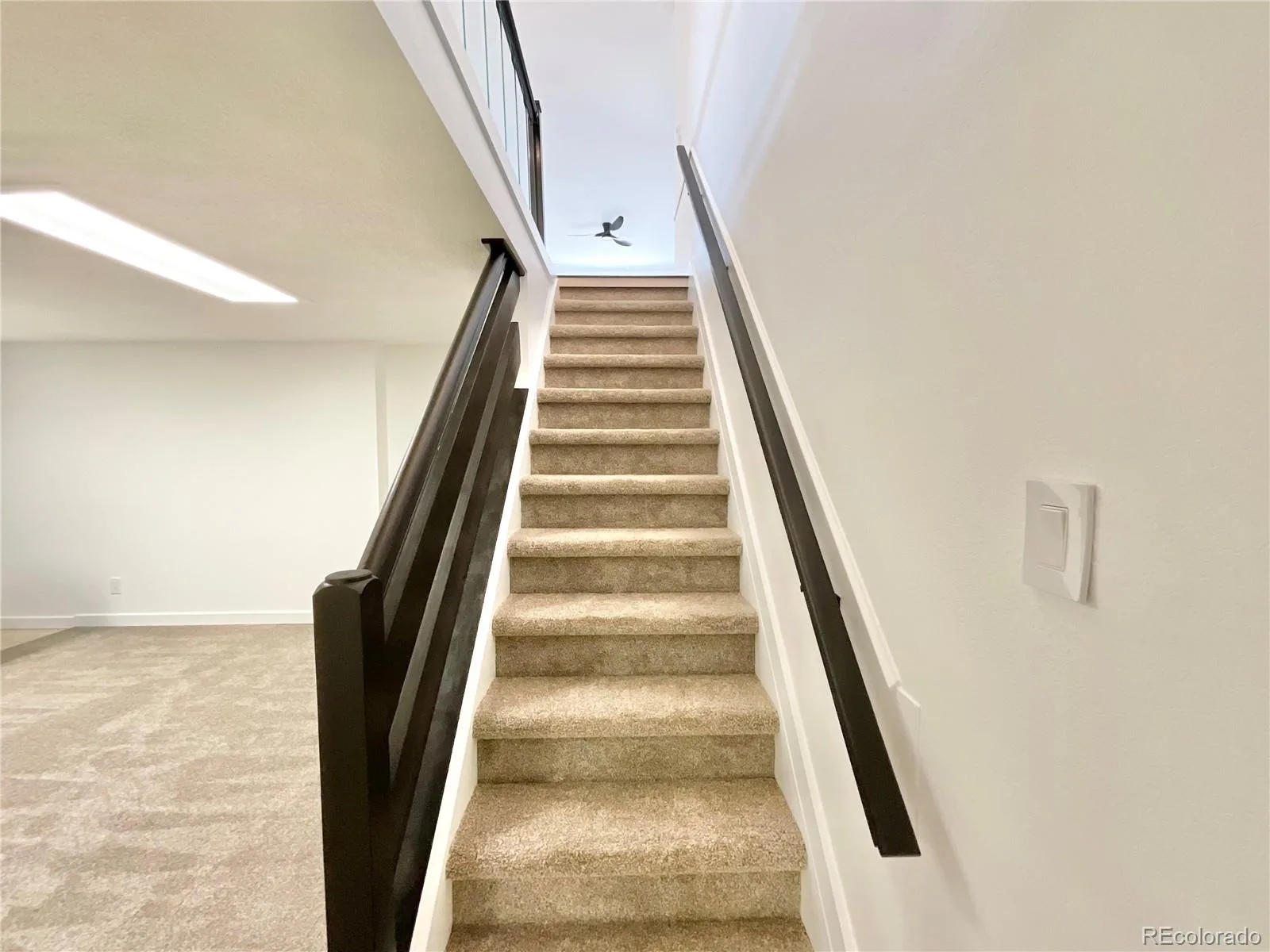 1455 S Hoyt Street Lakewood CO 80232 | MLS #REC7719355 08282026000444 1600 32