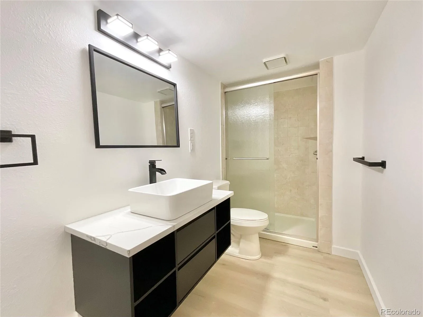 1455 S Hoyt Street Lakewood CO 80232 | MLS #REC7719355 08282026000444 1600 40