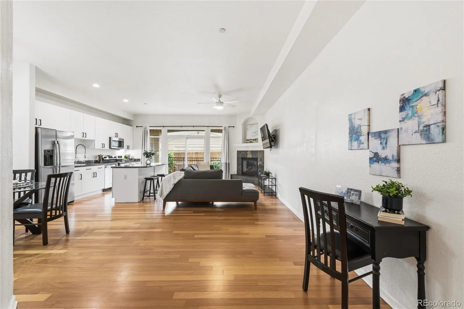 04212026183435 1600 2