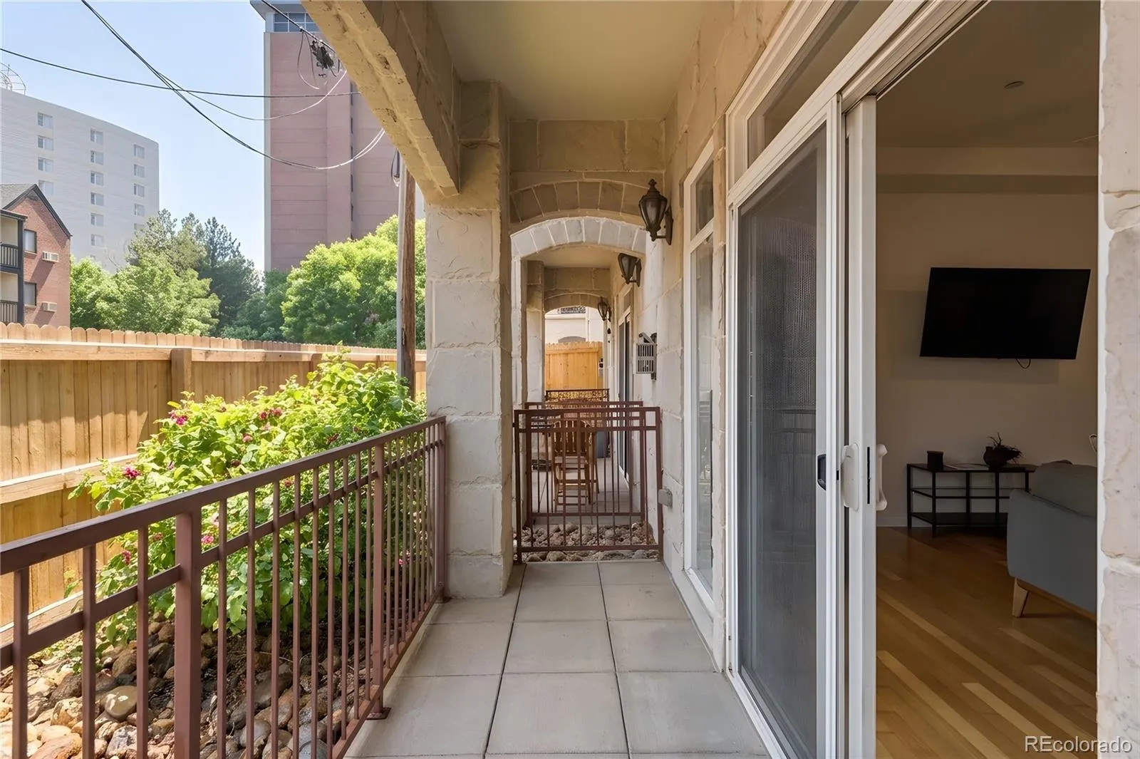 04212026183435 1600 22