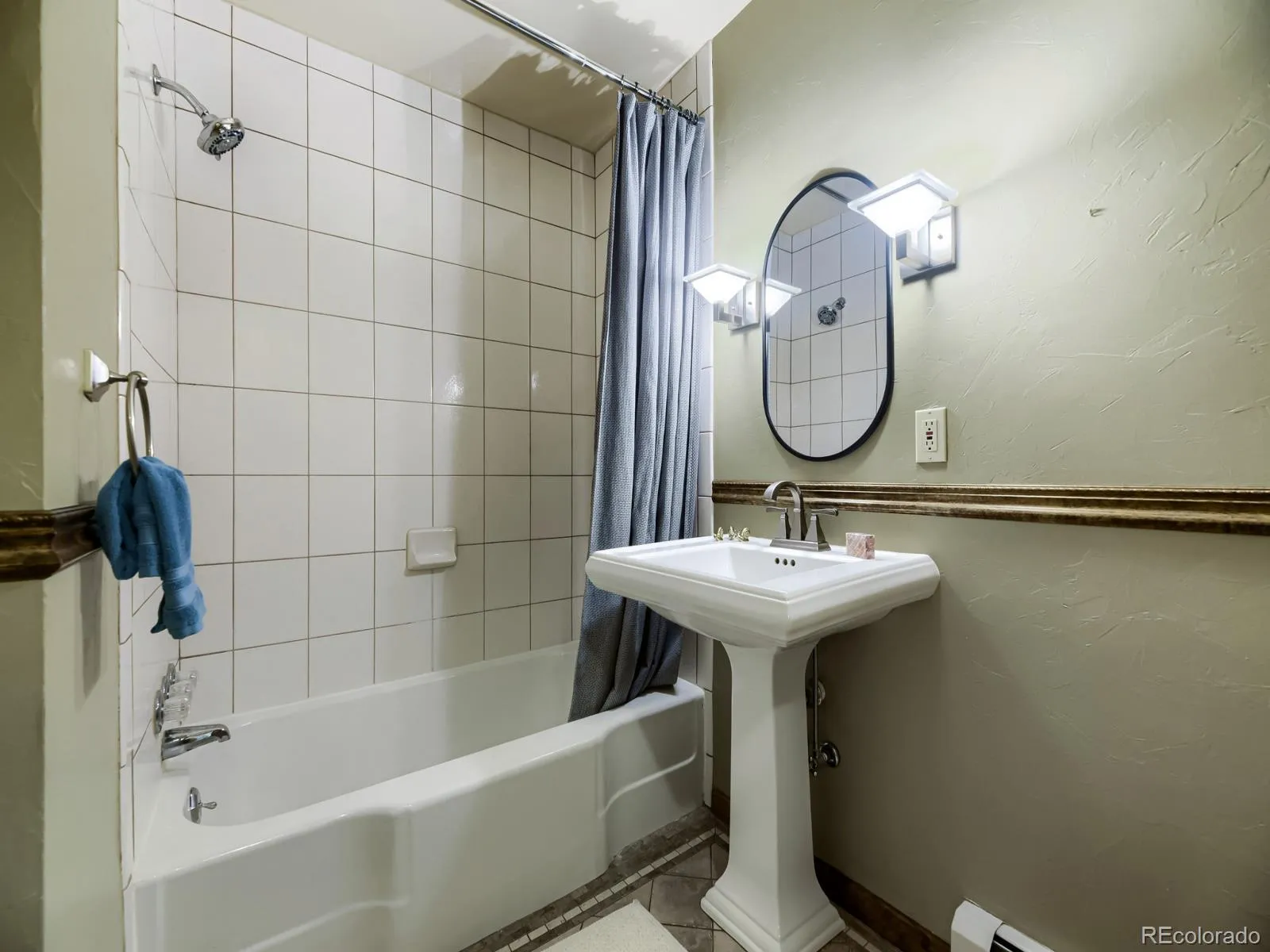 2860 S Ogden Street Englewood CO 80113 MLS #REC7720662 05092026022347 1600 14