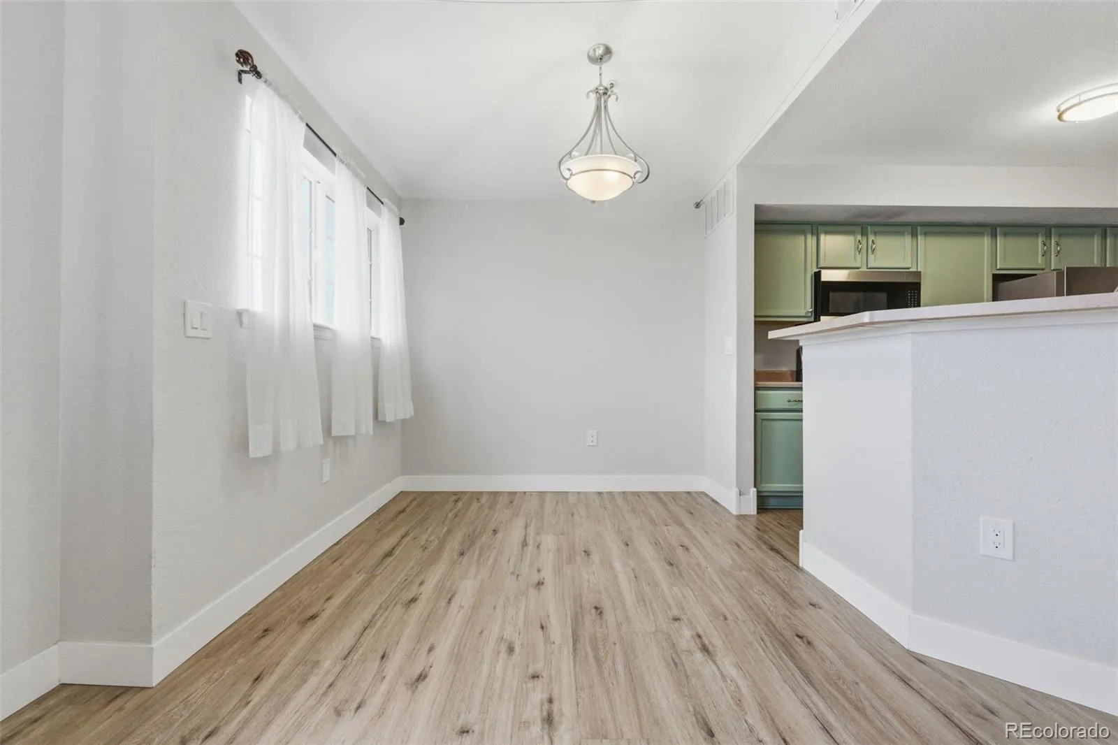 5733 N Gibralter Way #3-308 Aurora CO 80019 MLS #REC7723157 05022026053721 1600 2