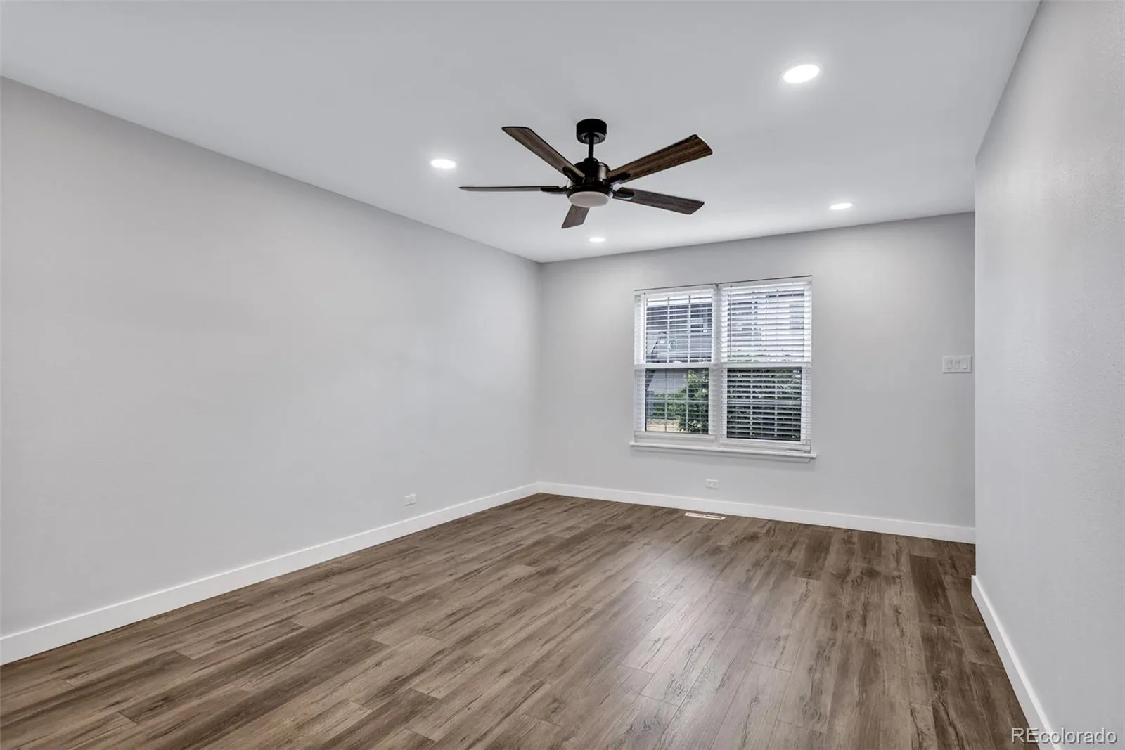 7165 S Gaylord Street #E03 Centennial CO 80122 | MLS #REC7723212 05102026142243 1600 6