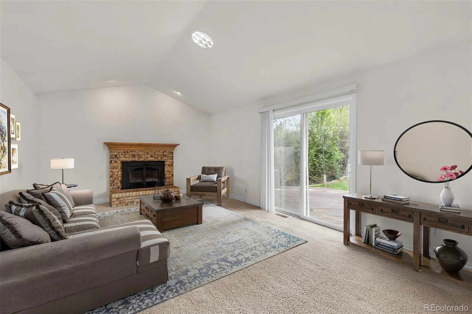 6189 S Ash Circle Centennial CO 80121 MLS #REC7726052 04182026170210 1600 18