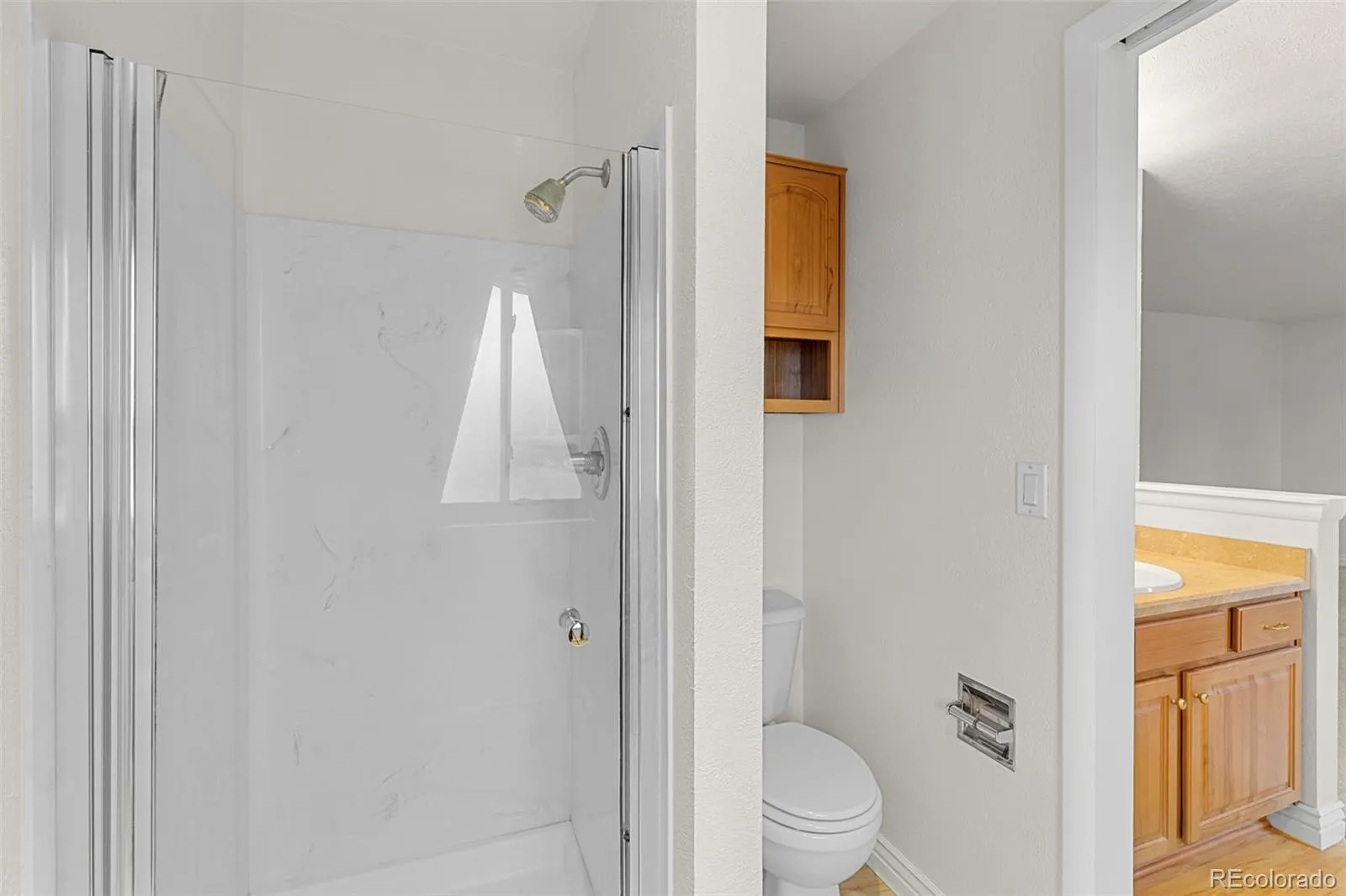 6189 S Ash Circle Centennial CO 80121 MLS #REC7726052 04182026170210 1600 34