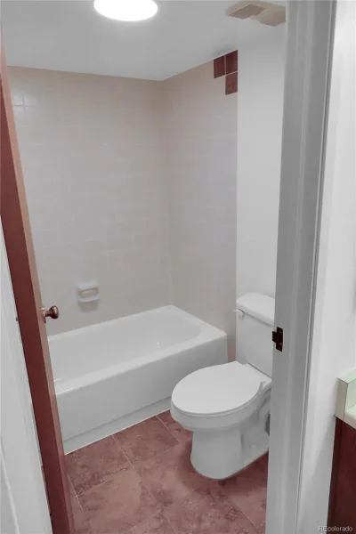 1011 S Ironton Street #204 Aurora CO 80012 | MLS #REC7729438 07072026232454 800 25