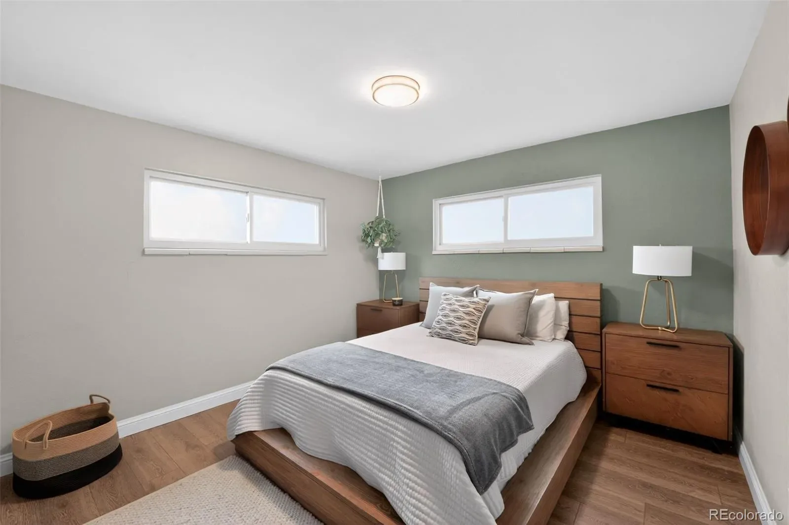 03122026234345 1600 11