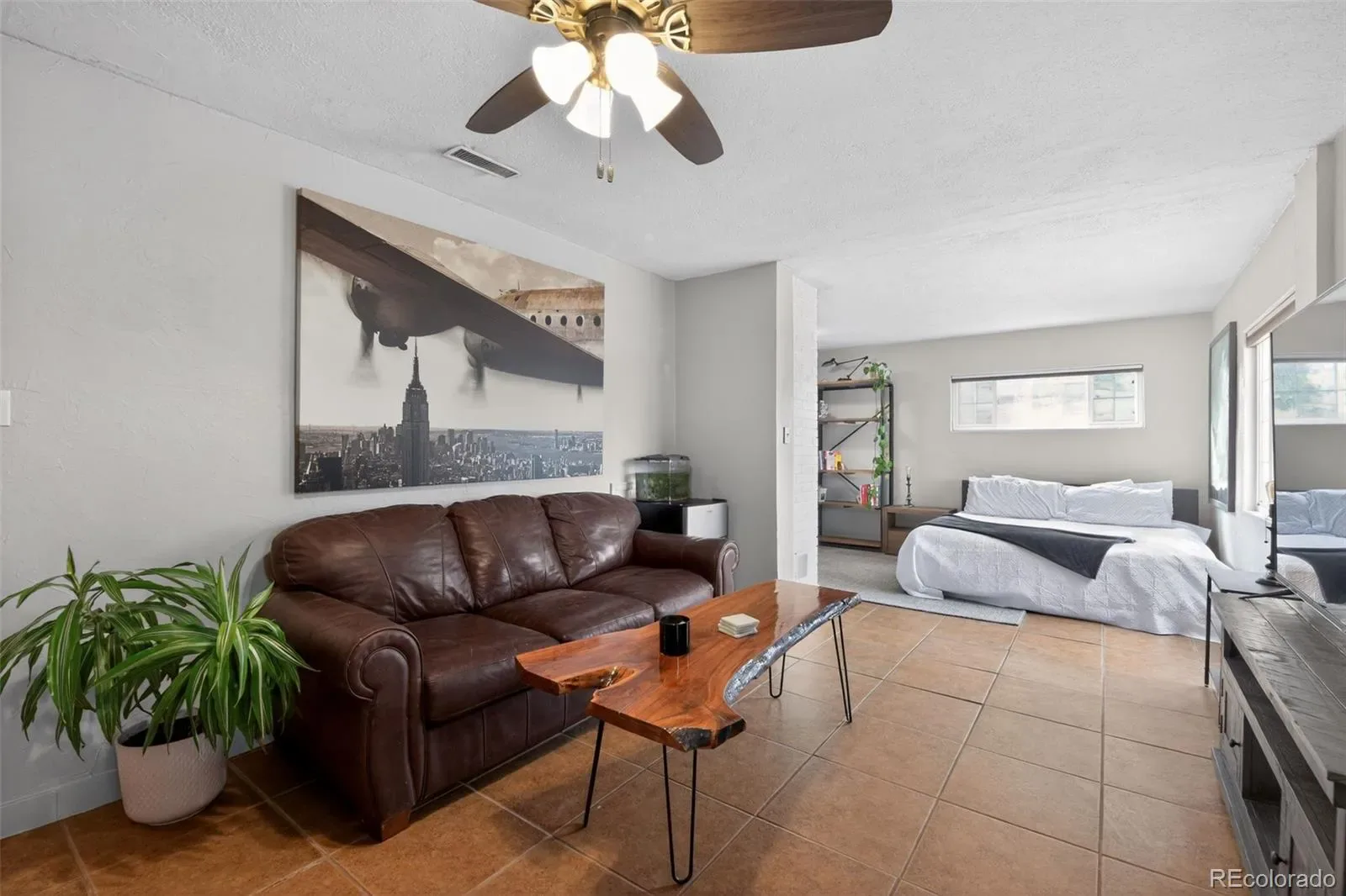 03122026234345 1600 16