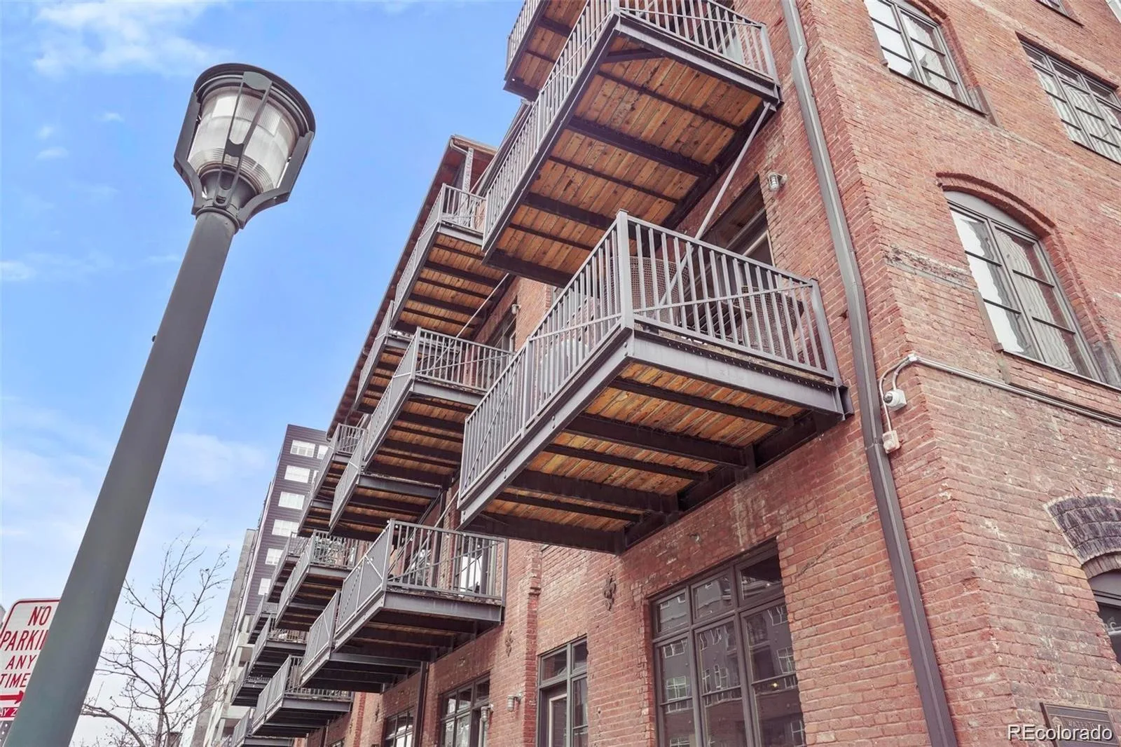 2960 Inca Street #303 Denver CO 80202 | MLS #REC7731481 10132026152245 1600 24