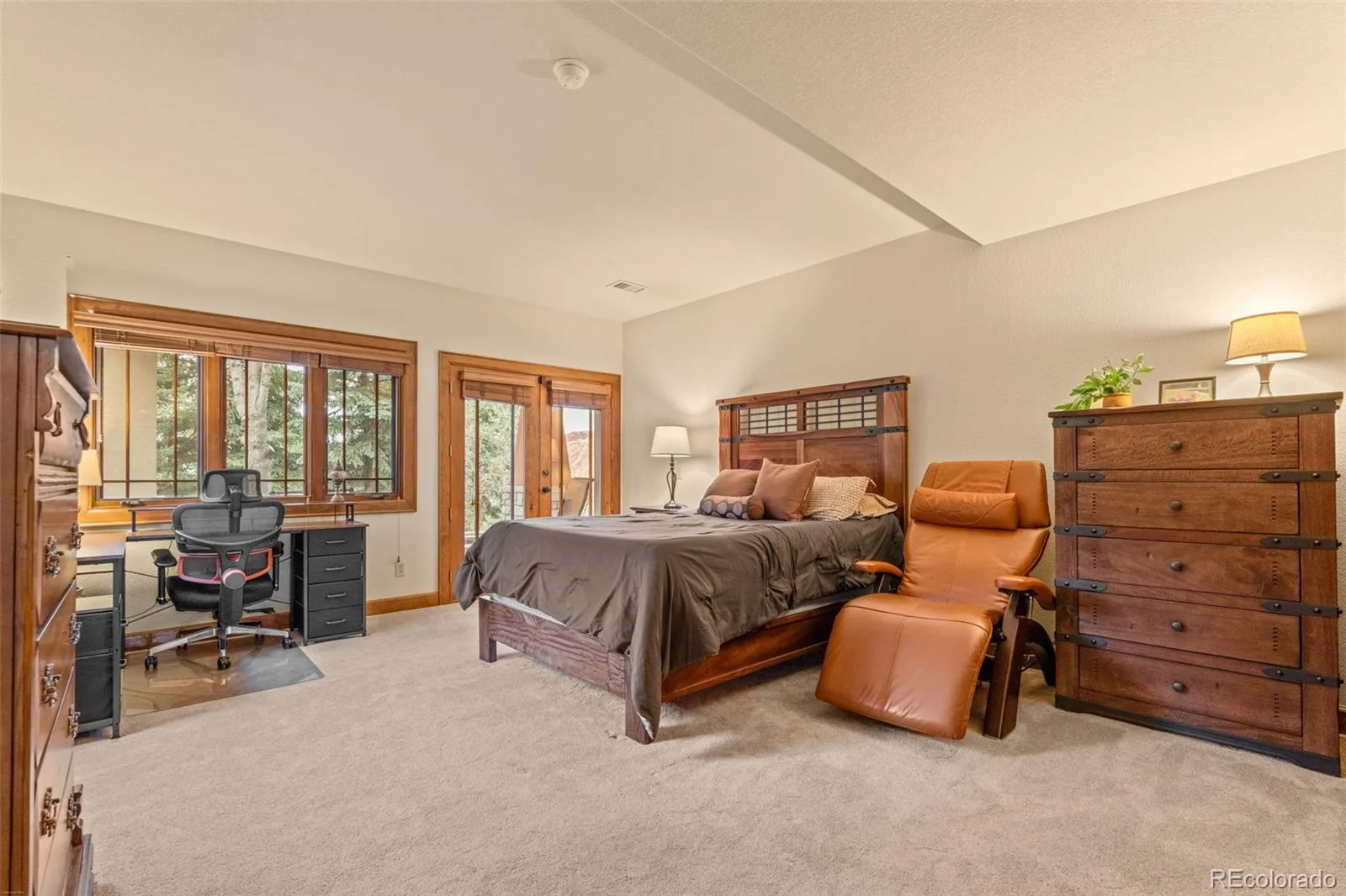 4737 Ponderosa Trail Littleton CO 80125 | MLS #REC7732106 08262026011538 1600 41