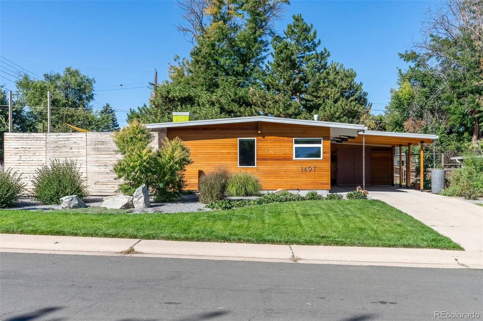 1497 S Fairfax Street Denver CO 80222 MLS #REC7736188 06232026002027 1600 21