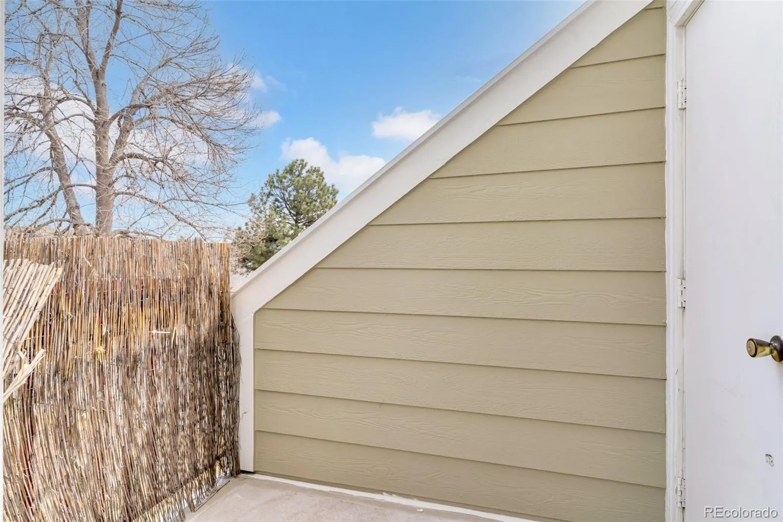 992 S Dearborn Way #12 Aurora CO 80012 MLS #REC7736535 05152026200930 1600 13