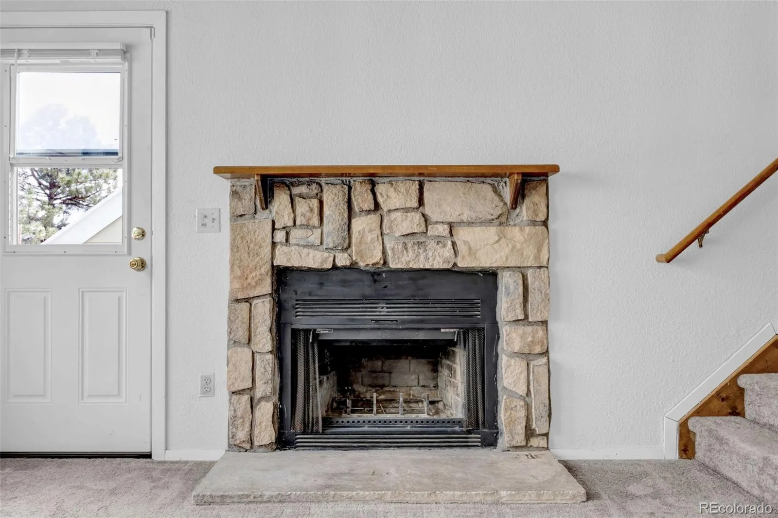 992 S Dearborn Way #12 Aurora CO 80012 MLS #REC7736535 05152026200930 1600 17