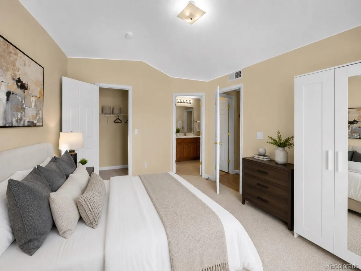 7440 S Blackhawk Street #4-305 Englewood CO 80112 | MLS #REC7739076 07202026144945 1200 31