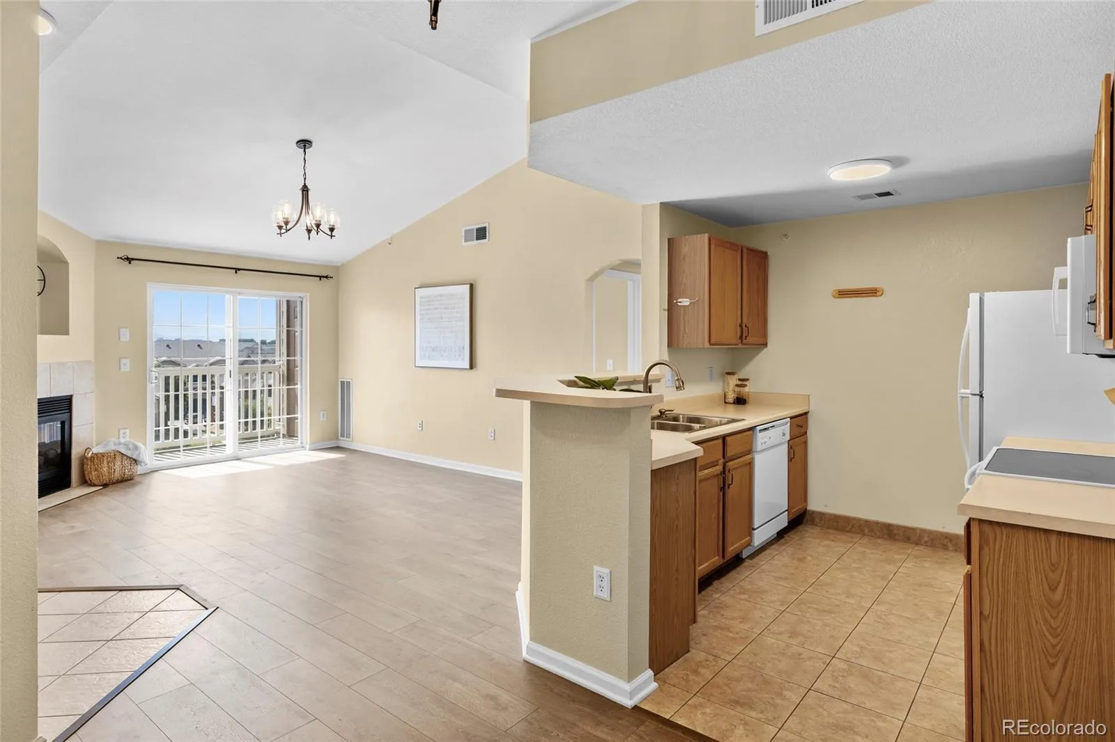 7440 S Blackhawk Street #4-305 Englewood CO 80112 | MLS #REC7739076 07202026144945 1600 20
