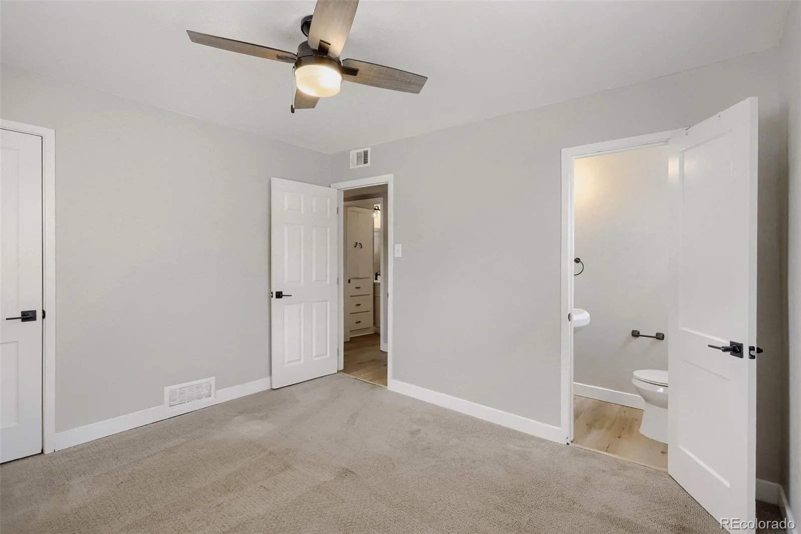 987 Vaughn Street Aurora CO 80011 | MLS #REC7739733 08242026204649 1600 8