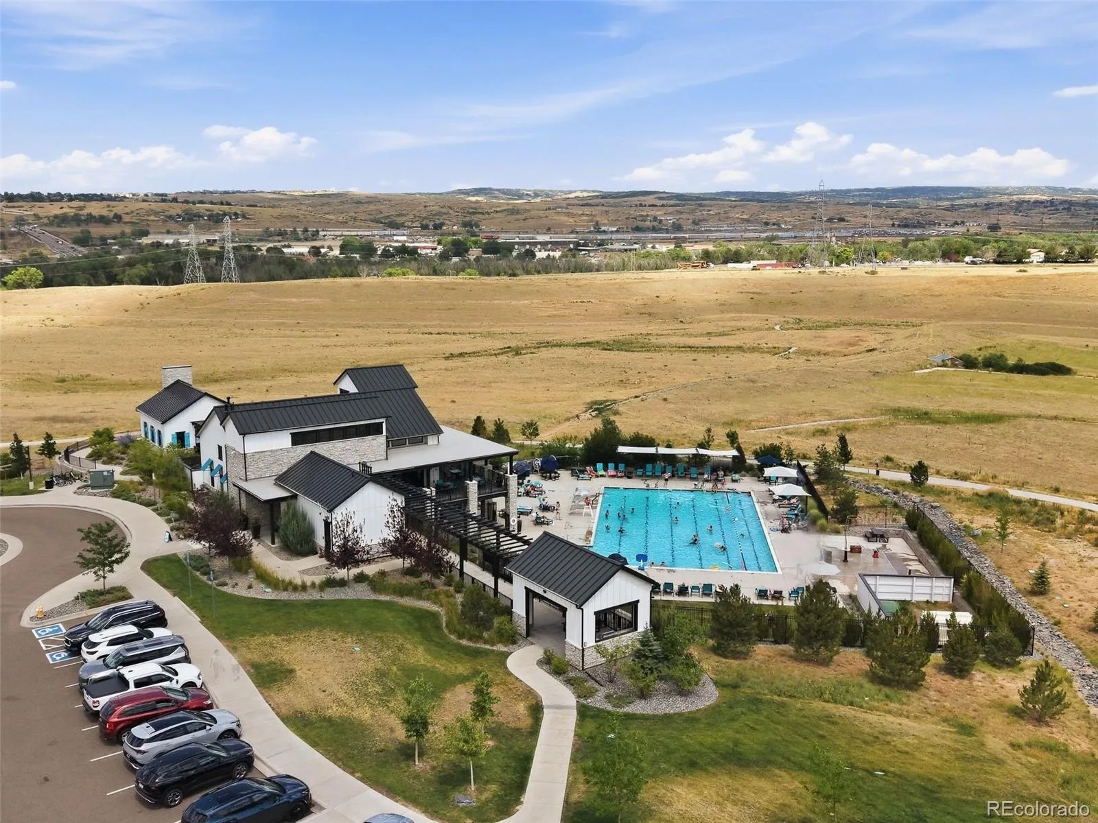 8263 Estes Park Avenue Littleton CO 80125 | MLS #REC7742490 08072026203255 1600 40
