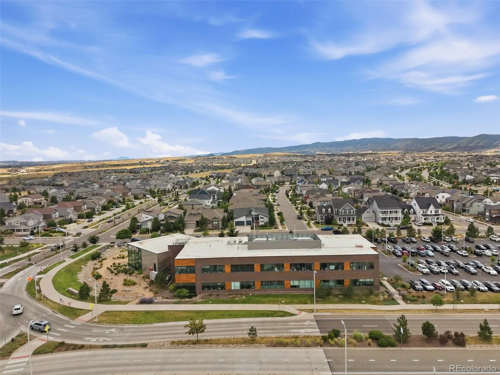 8263 Estes Park Avenue Littleton CO 80125 | MLS #REC7742490 08072026203255 1600 47